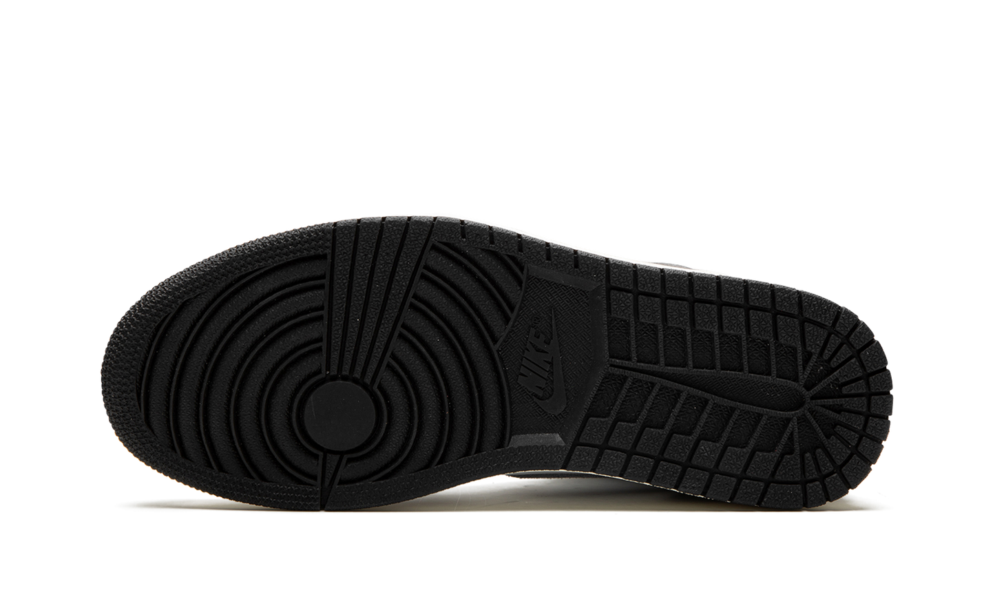 Air Jordan 1 Retro High OG Washed Black