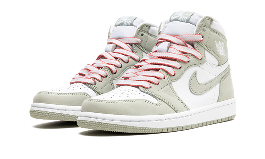 Air Jordan 1 Retro High OG Seafoam