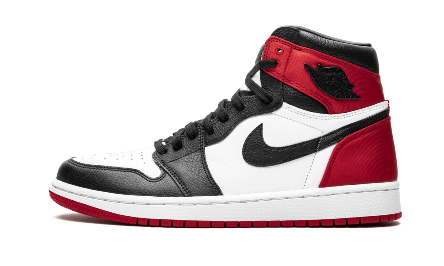 Air Jordan 1 Retro High Satin Black Toe