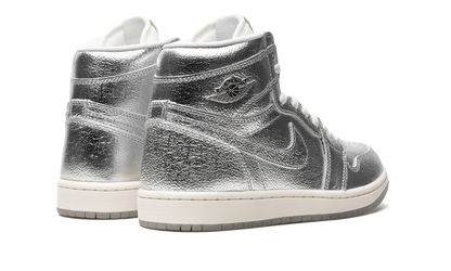 Air Jordan 1 Retro High OG Chrome