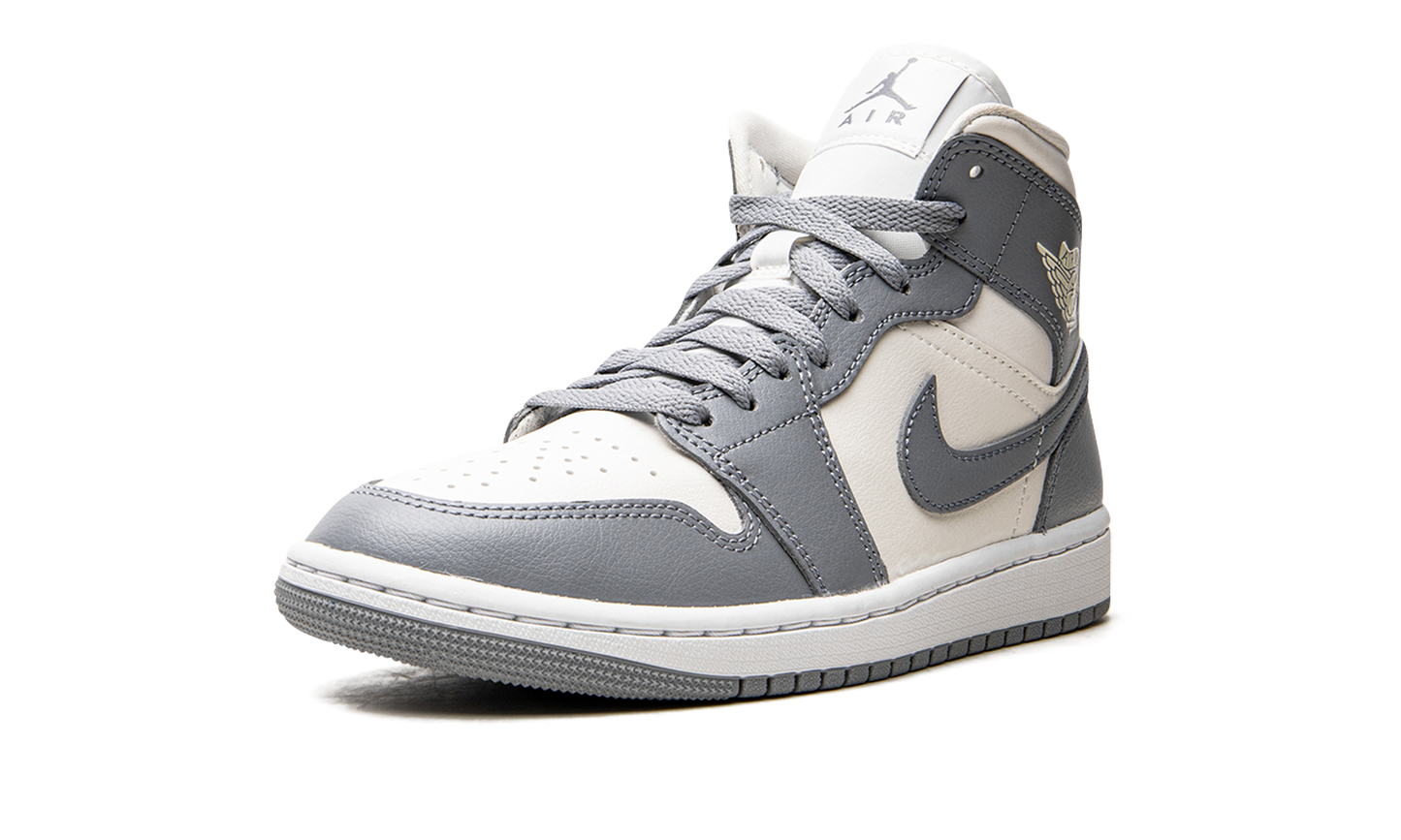 Air Jordan 1 Mid Stealth