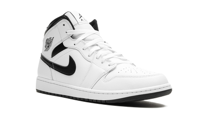Air Jordan 1 Mid Reverse Panda