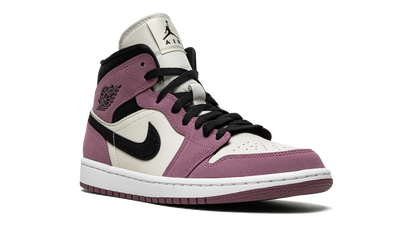 Air Jordan 1 Mid SE Light Mulberry