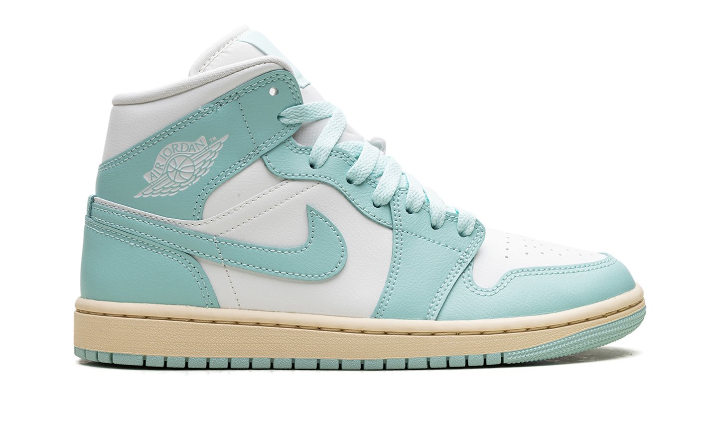 Air Jordan 1 Mid Light Dew