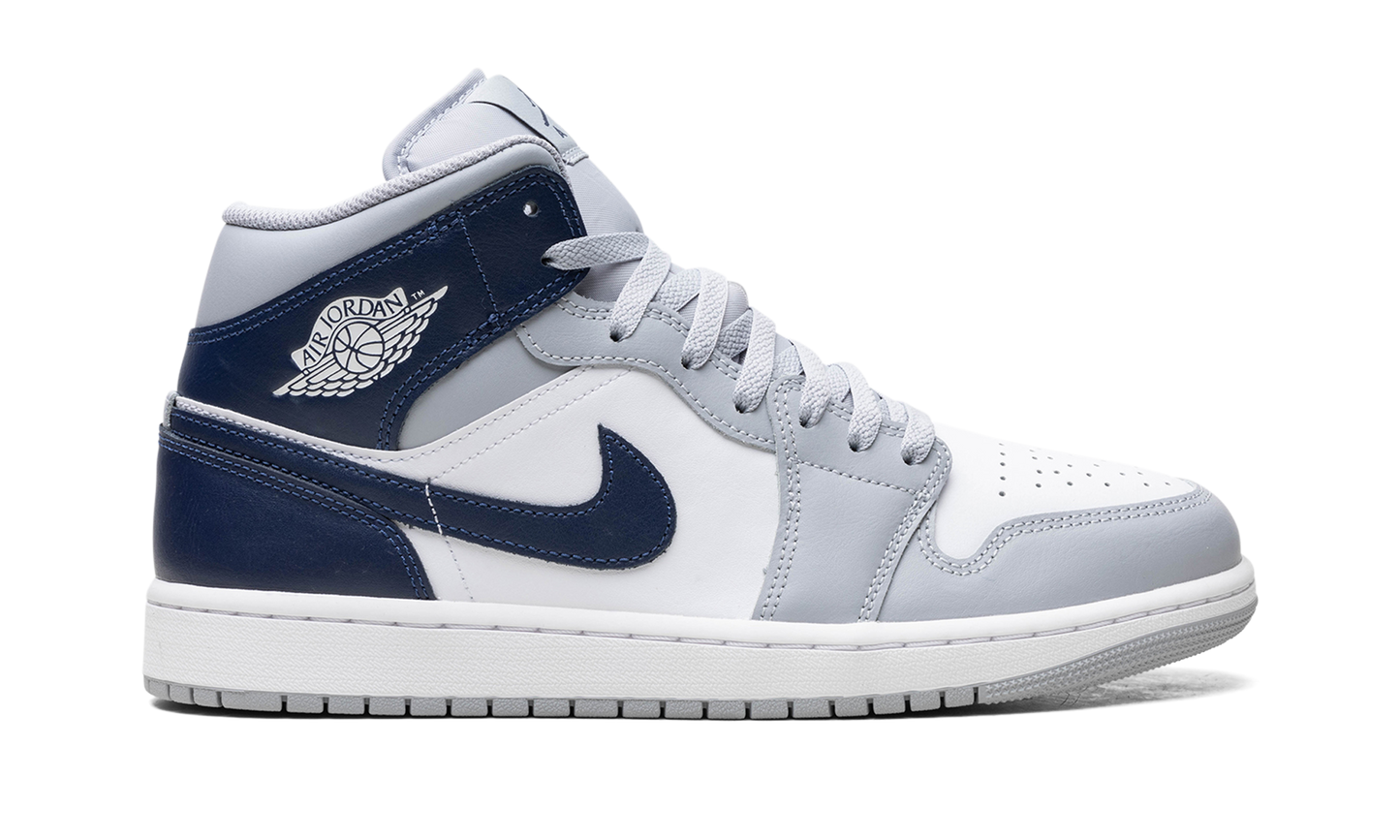Air Jordan 1 Mid Wolf Grey Midnight Navy
