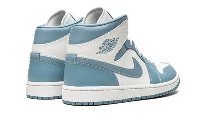 Air Jordan 1 Mid UNC (2022)
