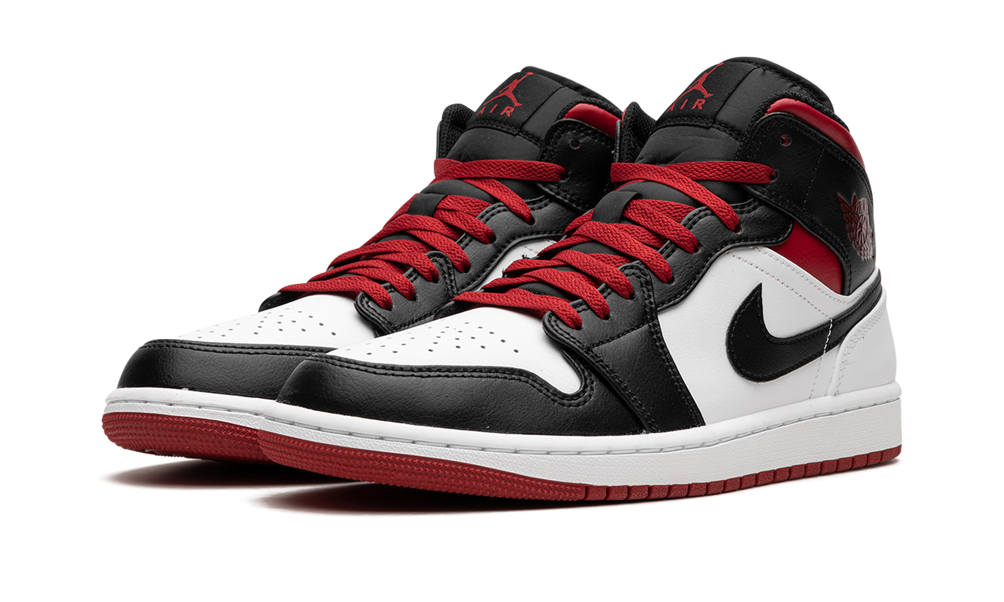 Air Jordan 1 Mid Gym Red Black Toe
