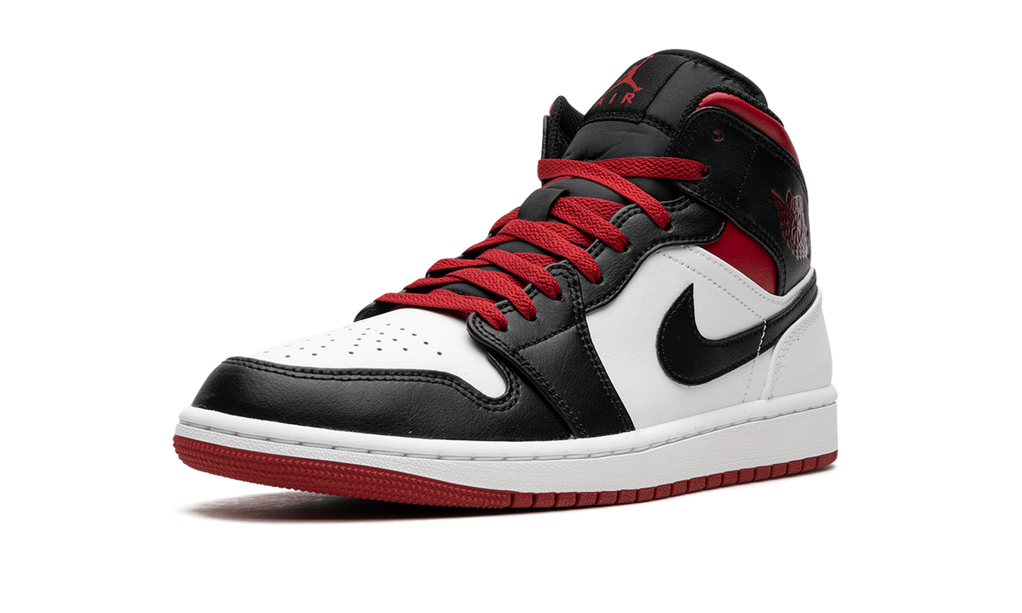 Air Jordan 1 Mid Gym Red Black Toe