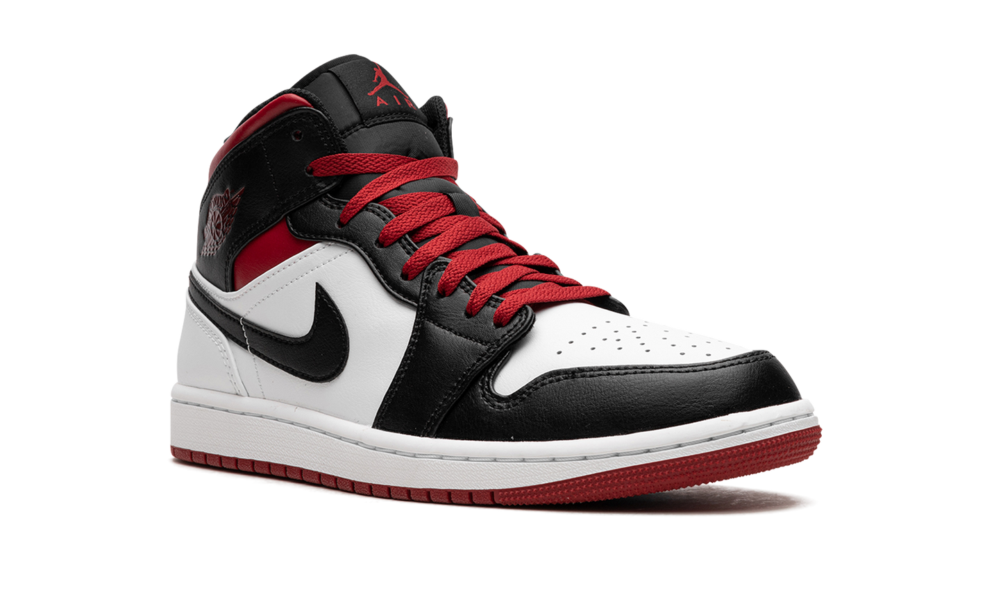 Air Jordan 1 Mid Gym Red Black Toe