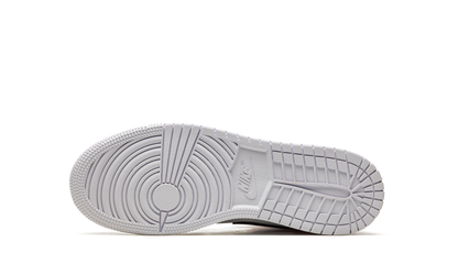 Air Jordan 1 Mid Barely Grape