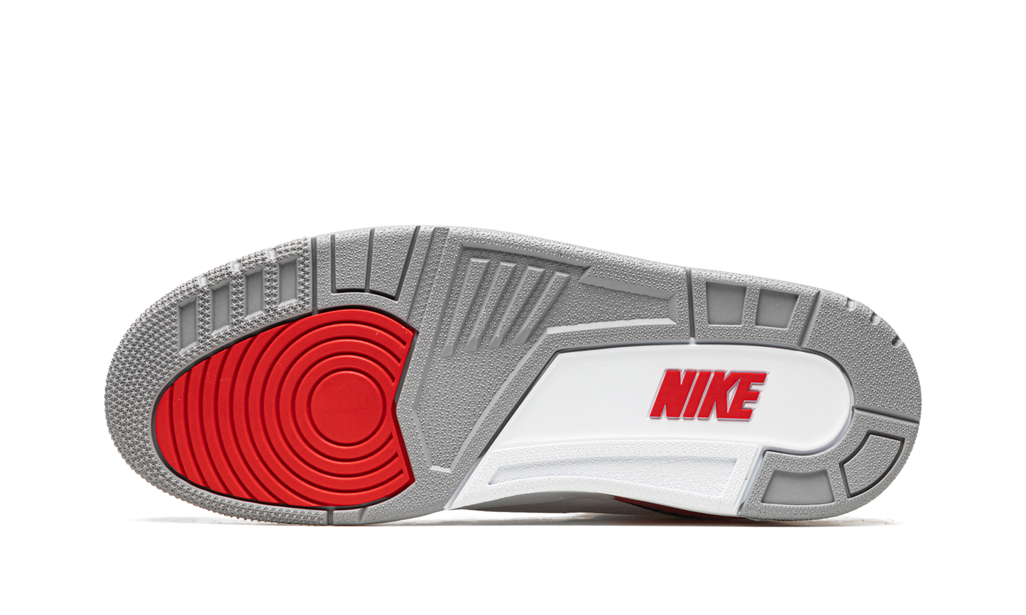 Air Jordan 3 Retro Fire Red (2022)
