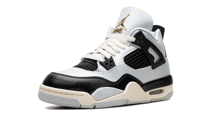 Air Jordan 4 Retro Platinum Gold