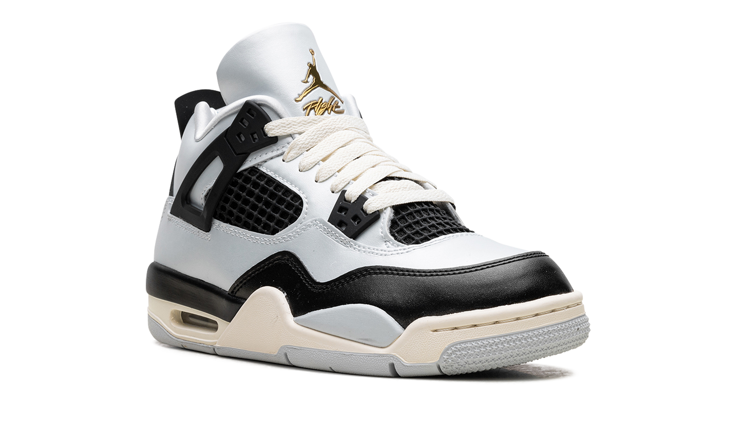 Air Jordan 4 Retro Platinum Gold