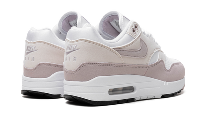 Nike Air Max 1 Platinum Violet