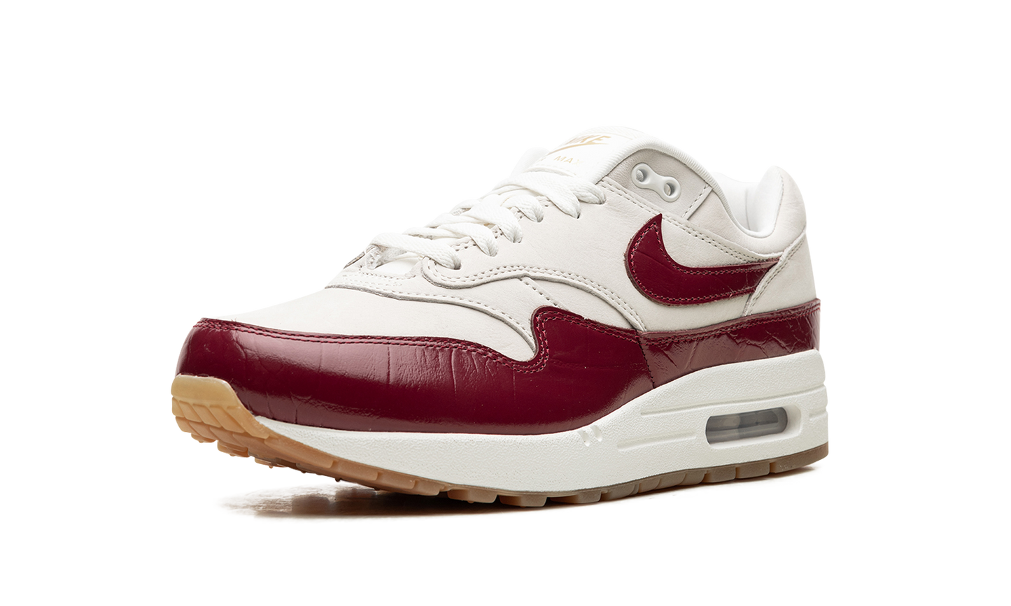Nike Air Max 1 LX Team Red
