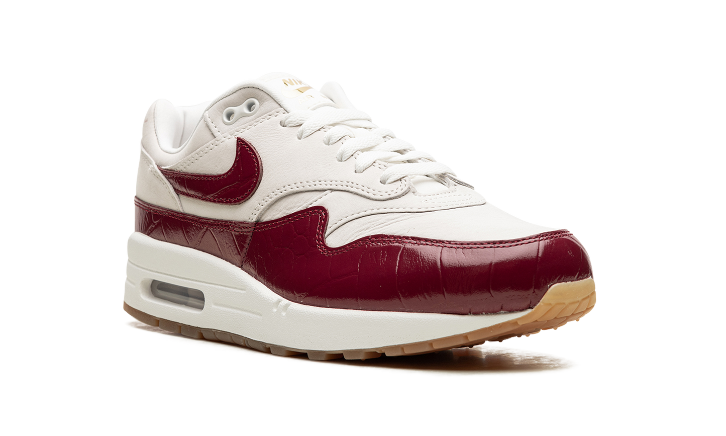 Nike Air Max 1 LX Team Red