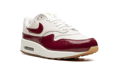 Nike Air Max 1 LX Team Red
