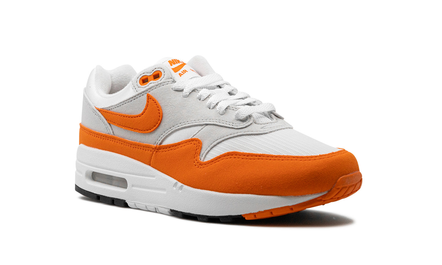 Nike Air Max 1 '87 Safety Orange