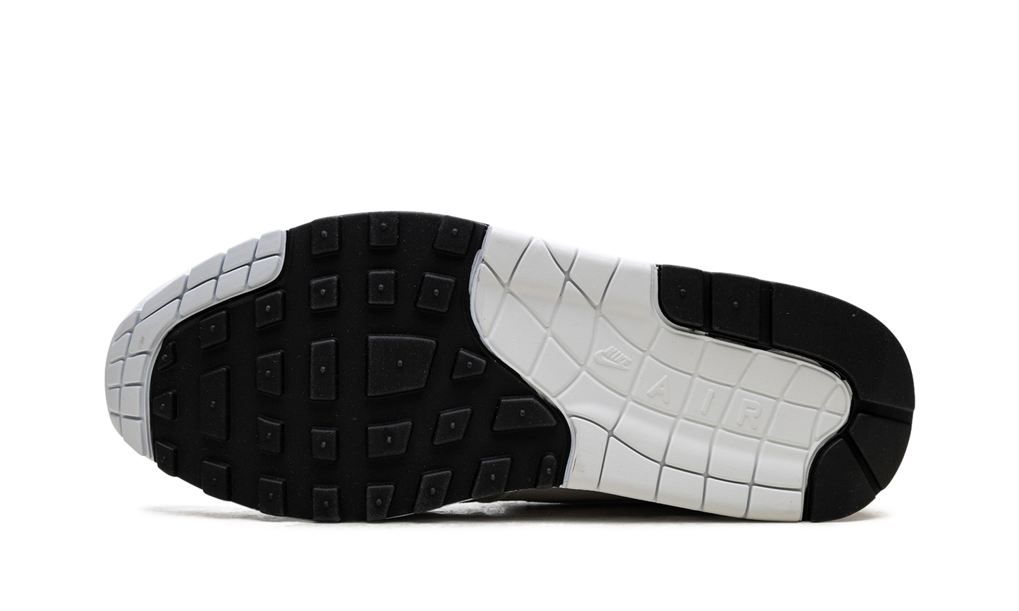 Nike Air Max 1 Football Grey