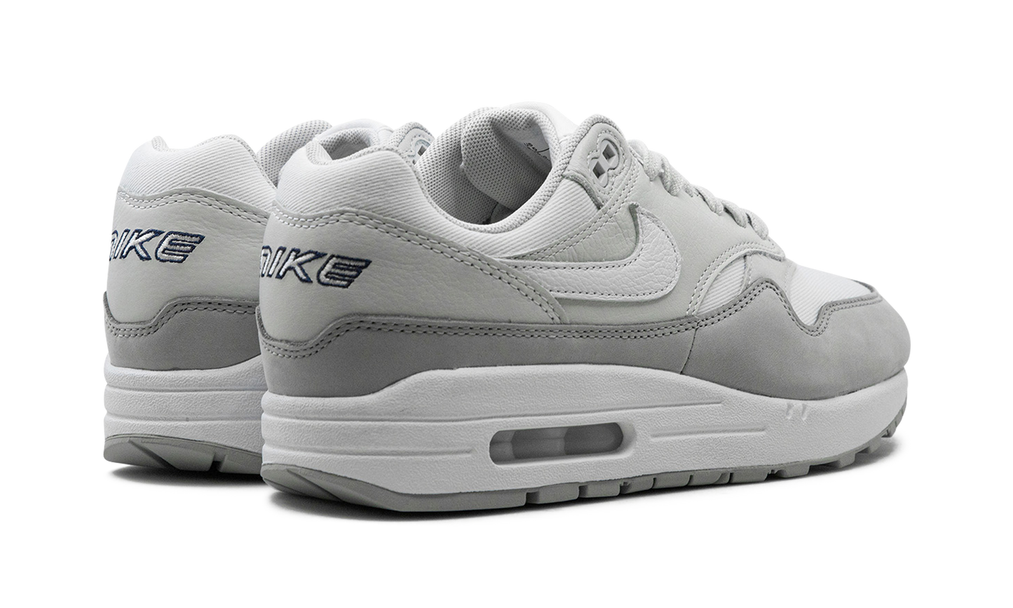 Nike Air Max 1 '87 LX Light Smoke Grey