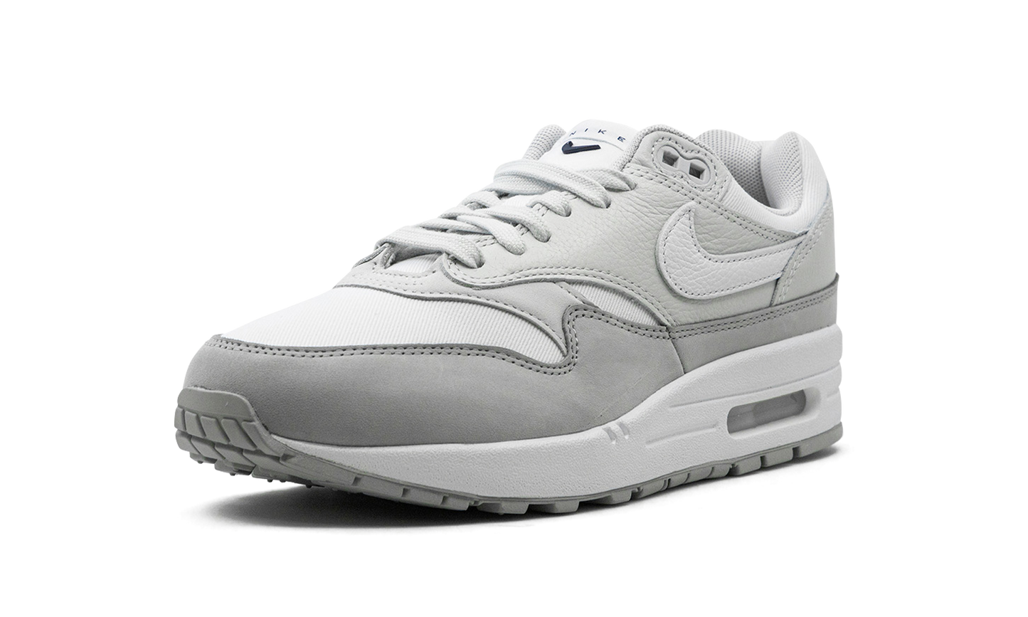 Nike Air Max 1 '87 LX Light Smoke Grey