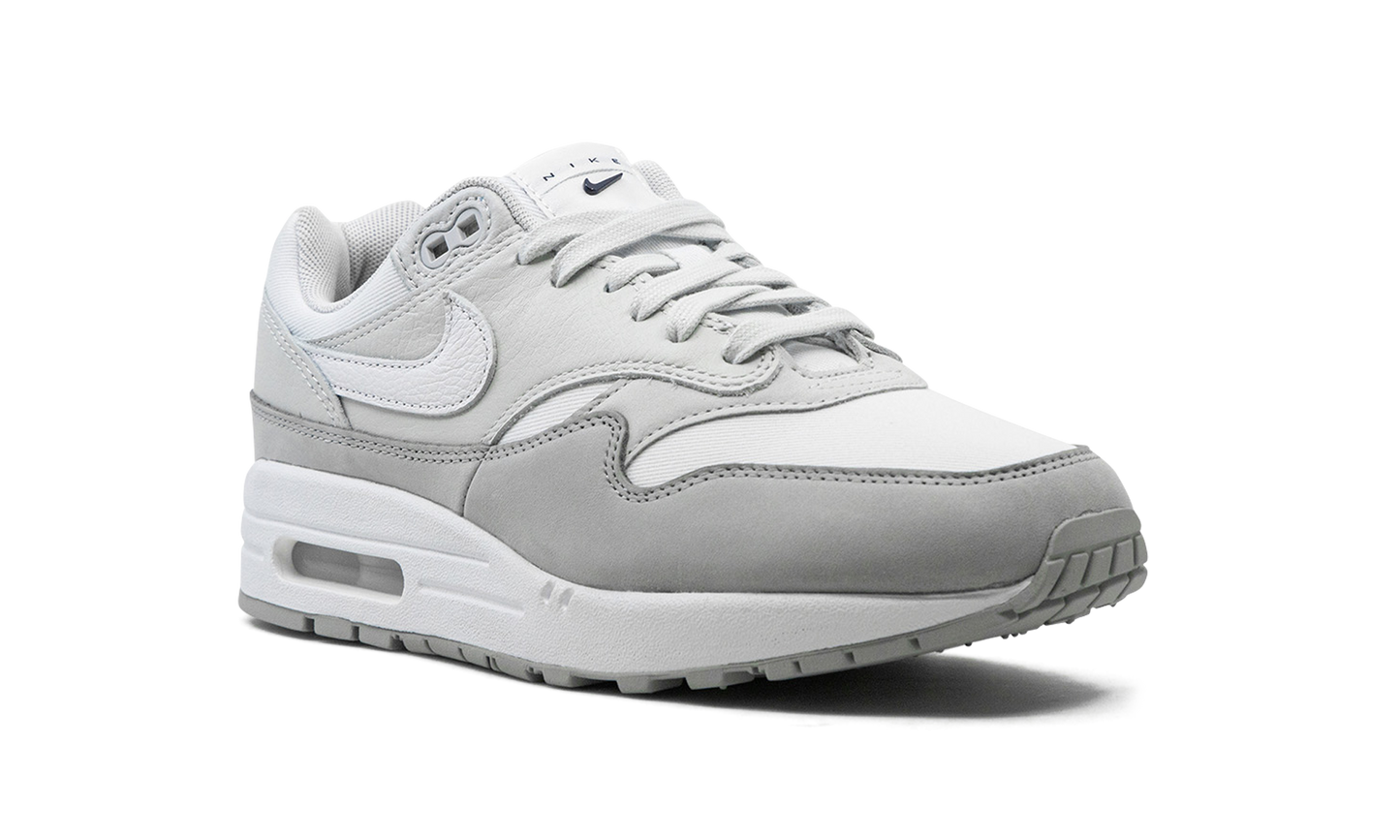 Nike Air Max 1 '87 LX Light Smoke Grey