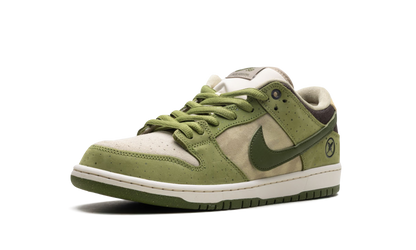 Nike SB Dunk Low Yuto Horigome Matcha