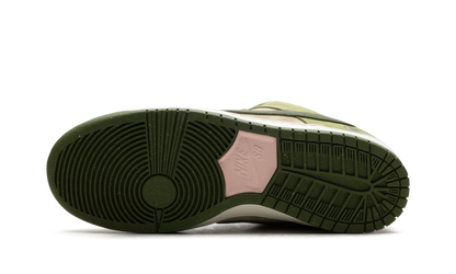 Nike SB Dunk Low Yuto Horigome Matcha