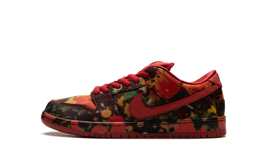 Nike SB Dunk Low The Wizard of Oz Poppy Field