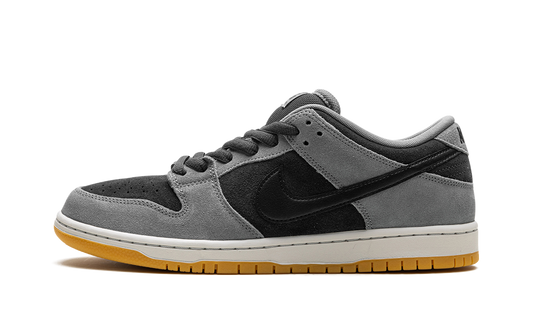 Nike SB Dunk Low Dark Smoke Grey