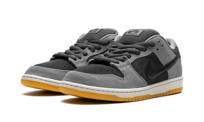 Nike SB Dunk Low Dark Smoke Grey