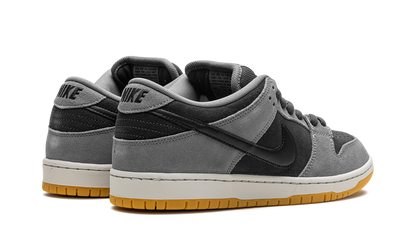 Nike SB Dunk Low Dark Smoke Grey