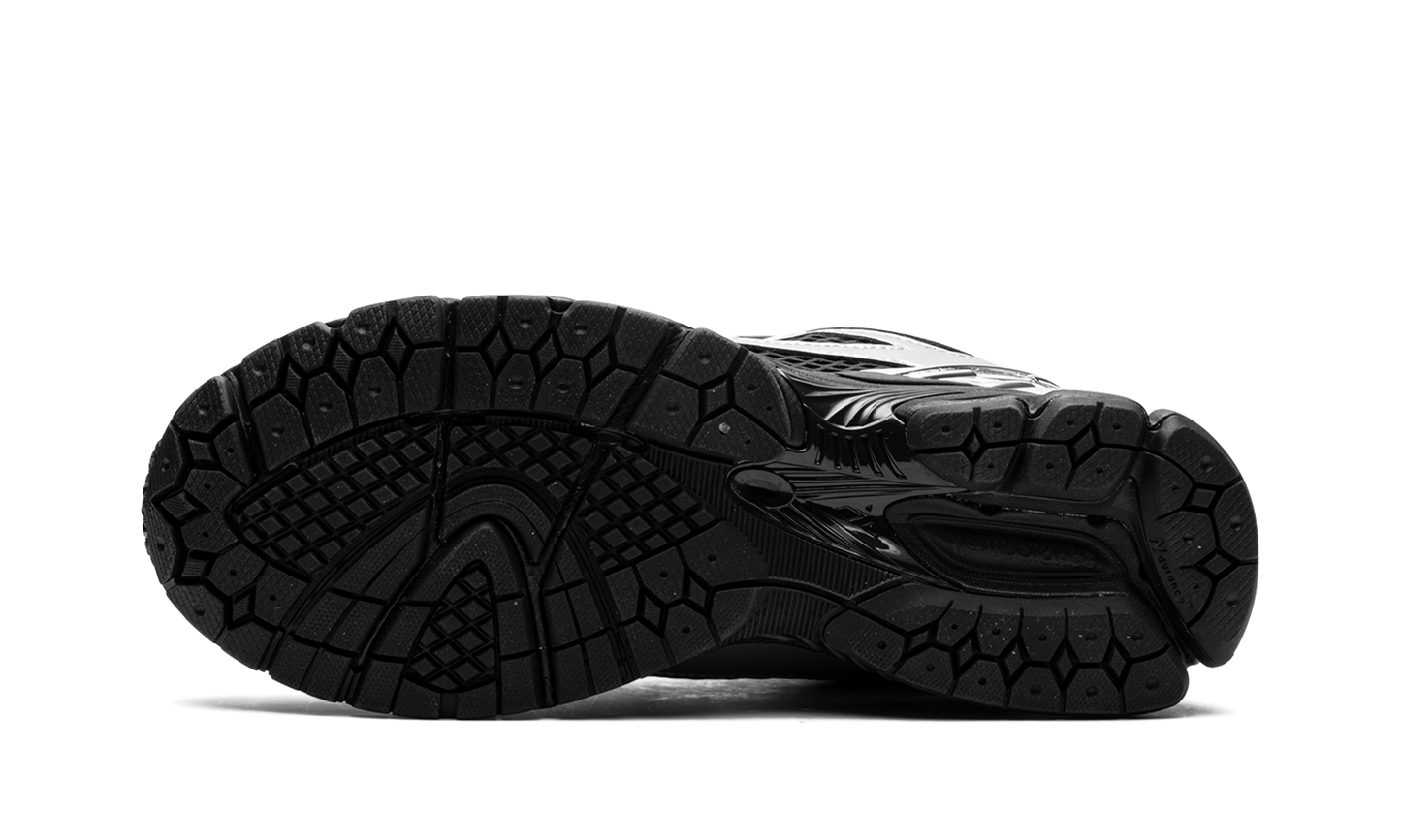 New Balance 1906R The Basement Black Silver